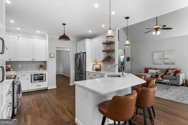 5381 Whitaker Trail NW, Acworth, GA 30101