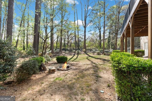 5381 Whitaker Trail NW, Acworth, GA 30101