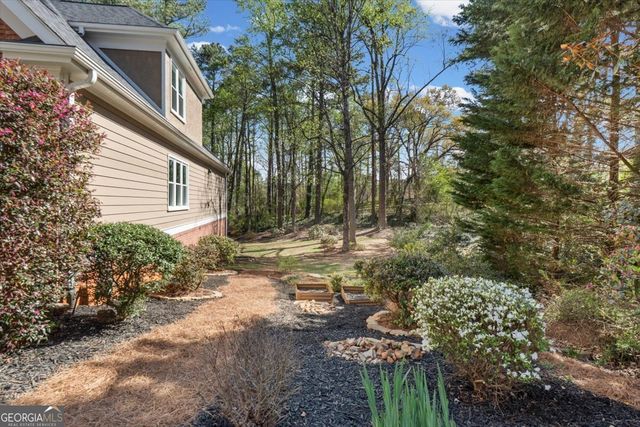 5381 Whitaker Trail NW, Acworth, GA 30101