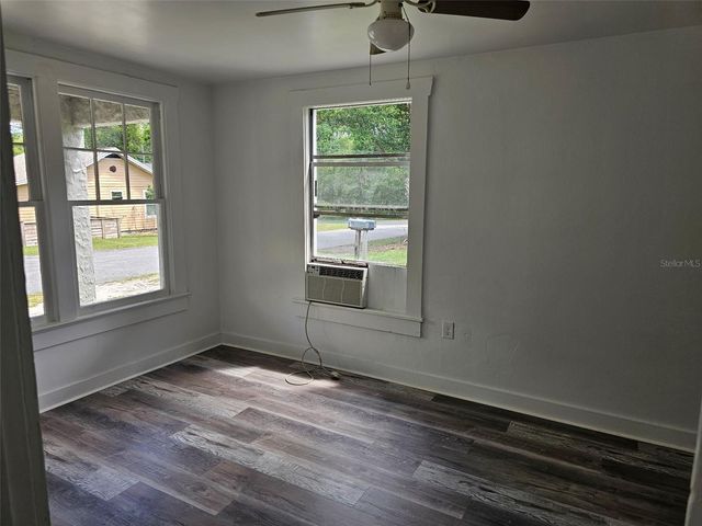 738 WOOD STREET, Deland, FL 32724