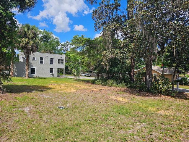 738 WOOD STREET, Deland, FL 32724