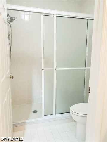 736 Wiggins Lake DR 202, Naples, FL 34110