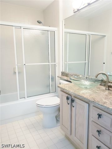 736 Wiggins Lake DR 202, Naples, FL 34110