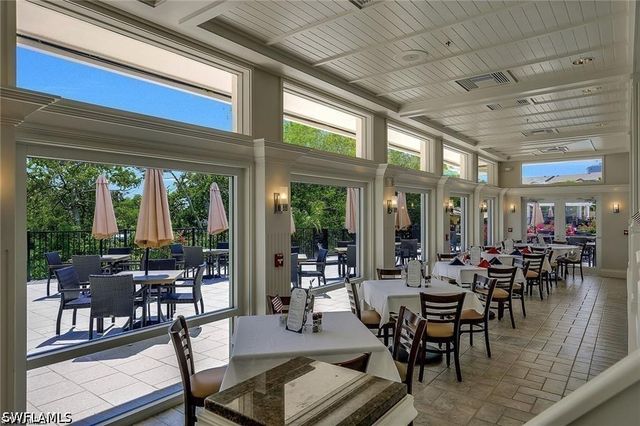736 Wiggins Lake DR 202, Naples, FL 34110