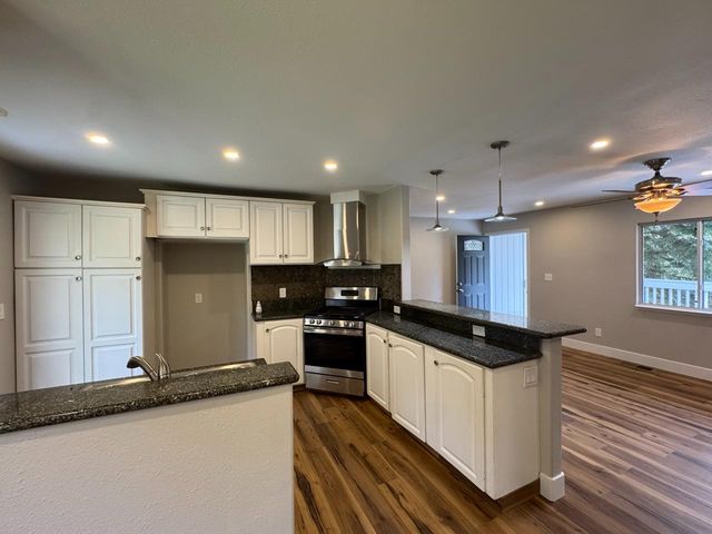 1020 Mount Aukum Court, Somerset, CA 95684