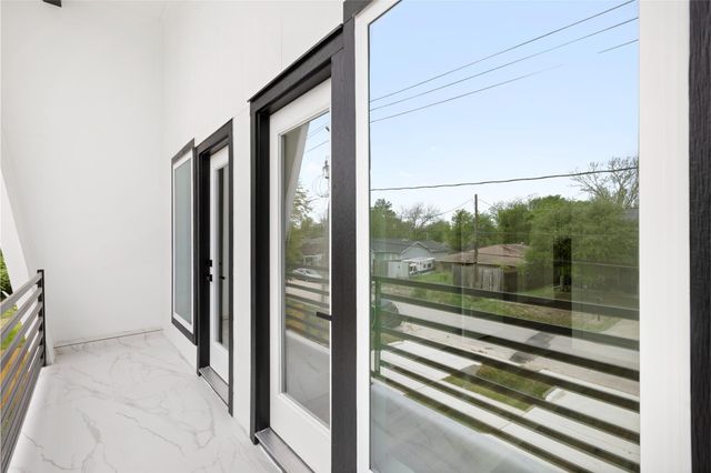 3524 Rebecca Street, Houston, TX 77021