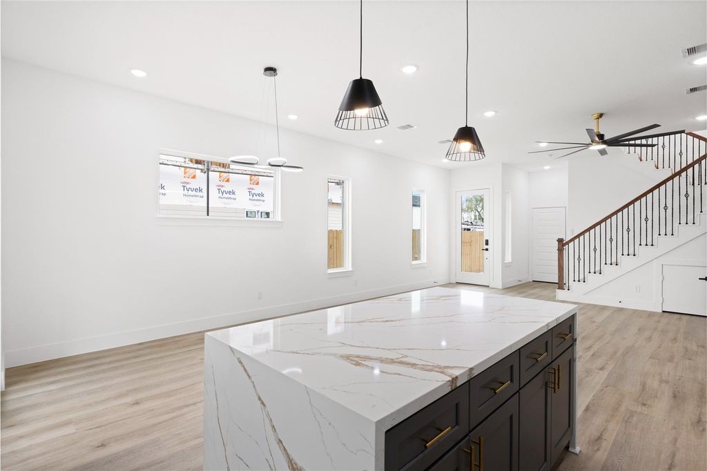 3524 Rebecca Street, Houston, TX 77021