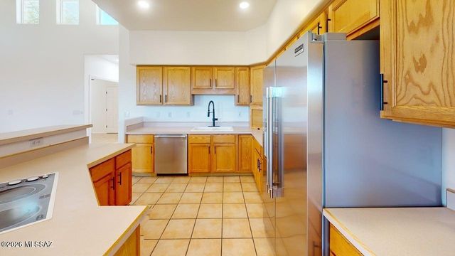8740 N Johnny Miller Drive, Tucson, AZ 85742