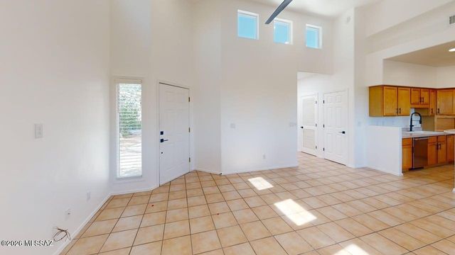 8740 N Johnny Miller Drive, Tucson, AZ 85742