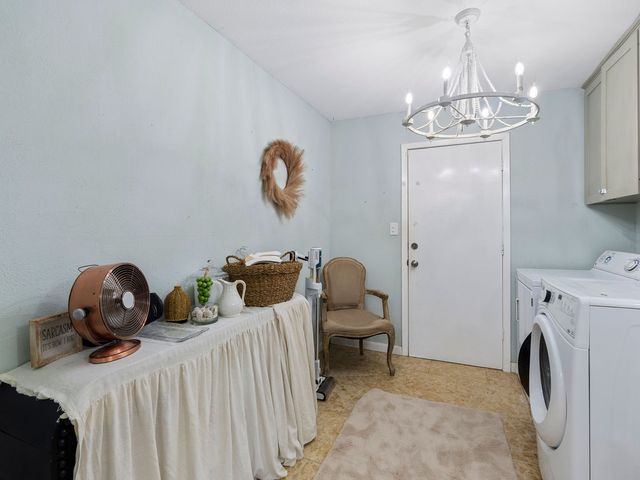 309 S King Lake Rd, Scroggins, TX 75480