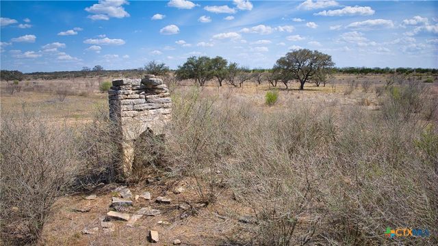 143 PR 571, Brady, TX 76825