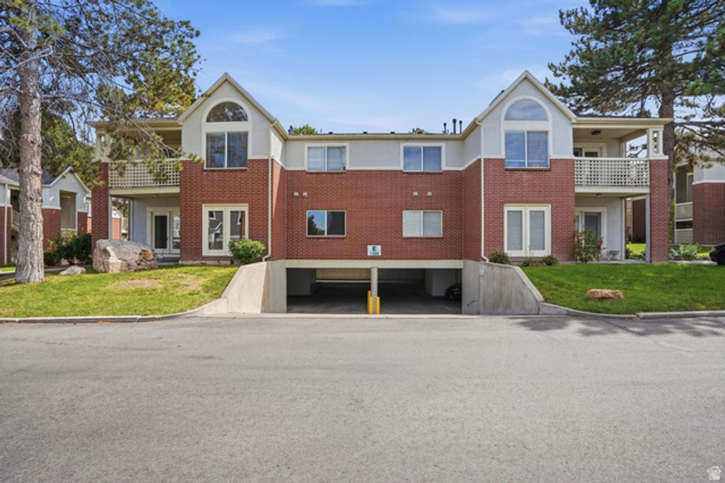 1360 W 6690 S #E102, West Jordan, UT 84084 — exterior