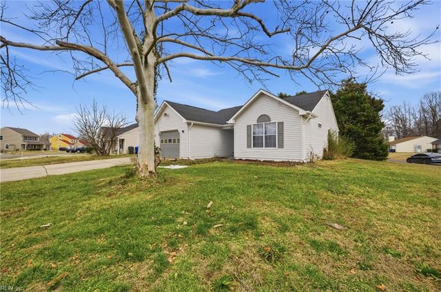 409 Collier CRES, Suffolk, VA 23434