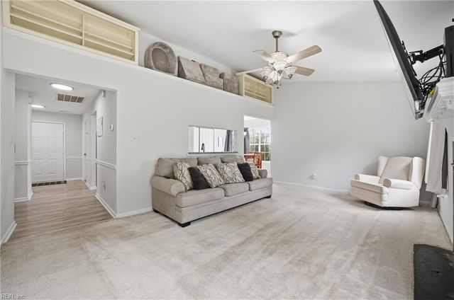 409 Collier CRES, Suffolk, VA 23434