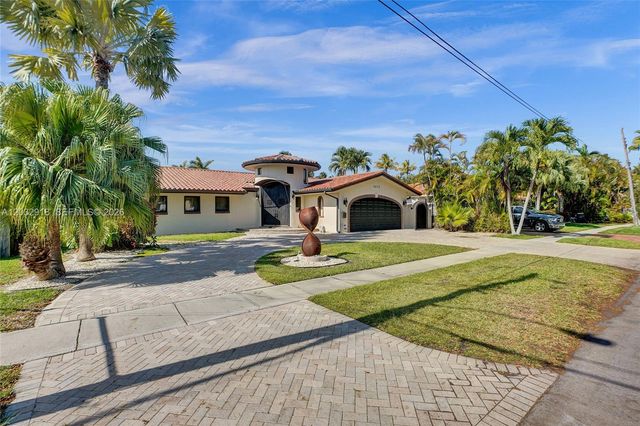 2075 Ixora Road 0, North Miami, FL 33181