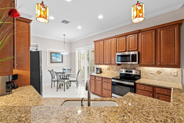 7241 Maidstone Drive, Port St. Lucie, Port St Lucie, FL 34986