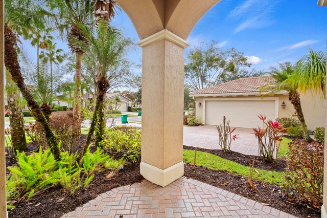 7241 Maidstone Drive, Port St. Lucie, Port St Lucie, FL 34986