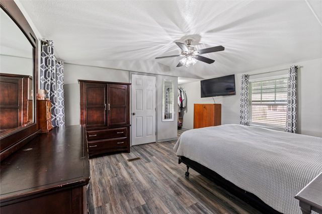 477 County Road 4902, Dayton, TX 77535