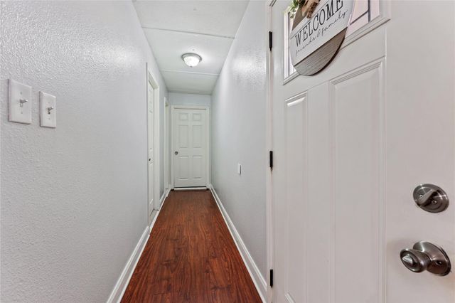 477 County Road 4902, Dayton, TX 77535