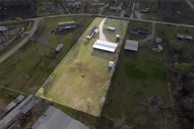 477 County Road 4902, Dayton, TX 77535