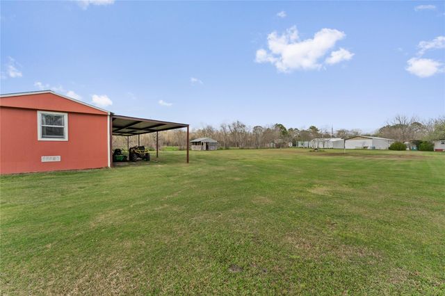477 County Road 4902, Dayton, TX 77535