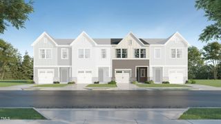 172 Paramount Drive, Smithfield, NC 27577