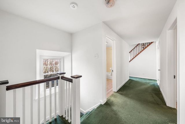 63 LINDBERGH AVE, Broomall, PA 19008