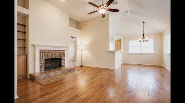 9716 Pinehurst Lane, Dallas, TX 75227