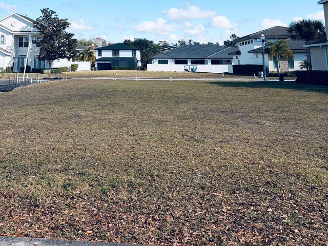 7402 SPARKLING COURT, Reunion, FL 34747