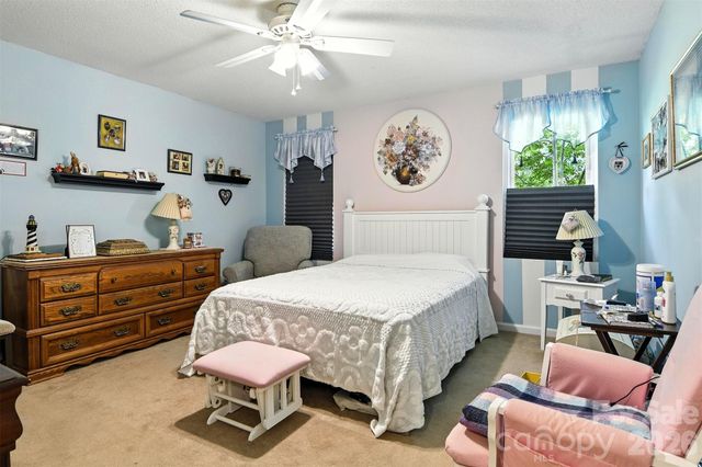 157 Whittington Ridge Drive, Taylorsville, NC 28681