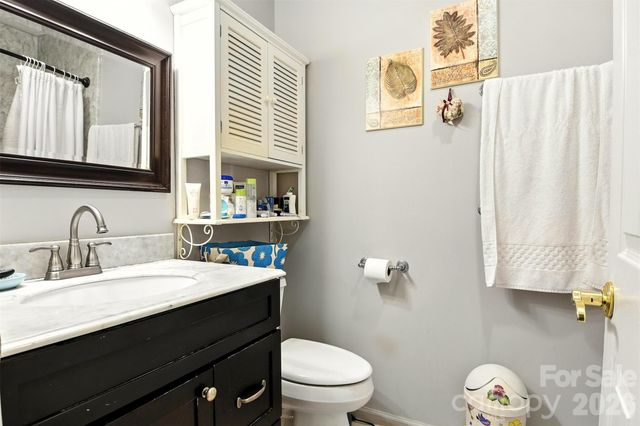 157 Whittington Ridge Drive, Taylorsville, NC 28681
