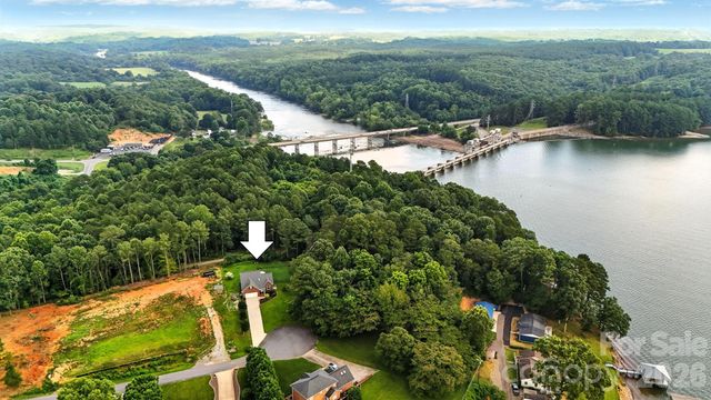 157 Whittington Ridge Drive, Taylorsville, NC 28681