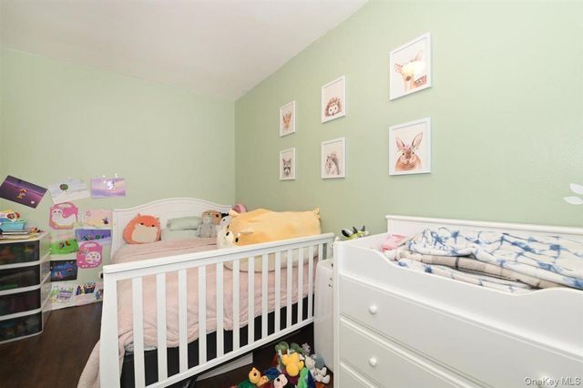 182-25 Wexford Terrace 505, Jamaica Estates, NY 11432