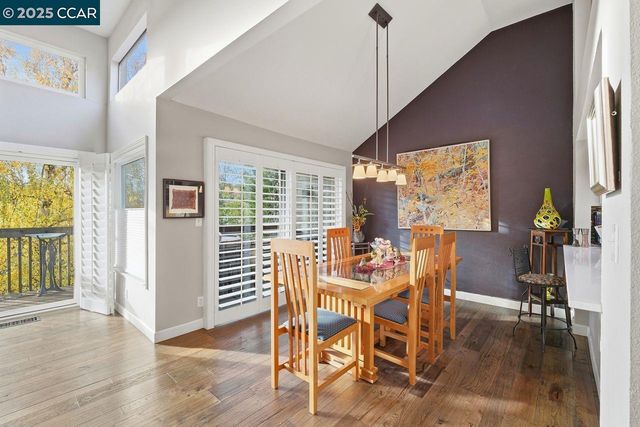 533 Monarch Ridge Dr, Walnut Creek, CA 94597