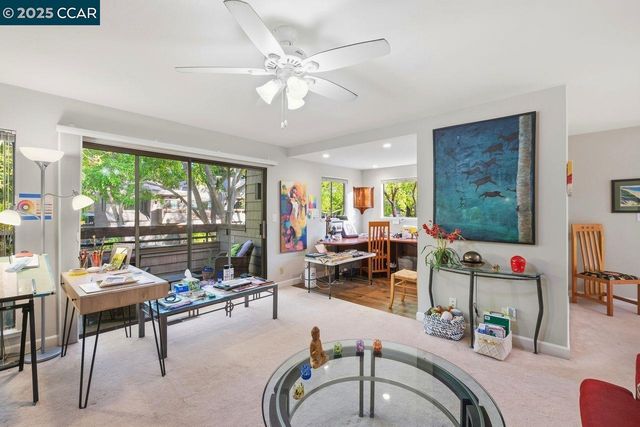 533 Monarch Ridge Dr, Walnut Creek, CA 94597