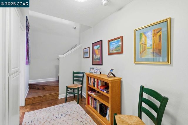 533 Monarch Ridge Dr, Walnut Creek, CA 94597