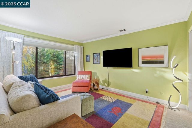 533 Monarch Ridge Dr, Walnut Creek, CA 94597