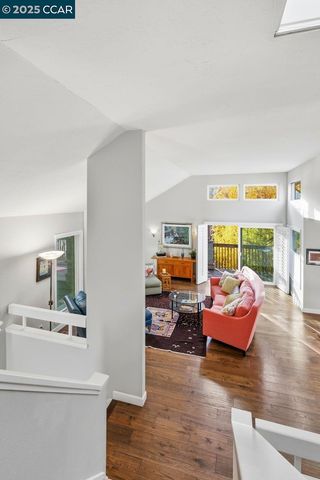 533 Monarch Ridge Dr, Walnut Creek, CA 94597