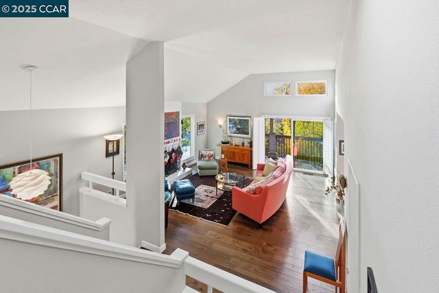 533 Monarch Ridge Dr, Walnut Creek, CA 94597