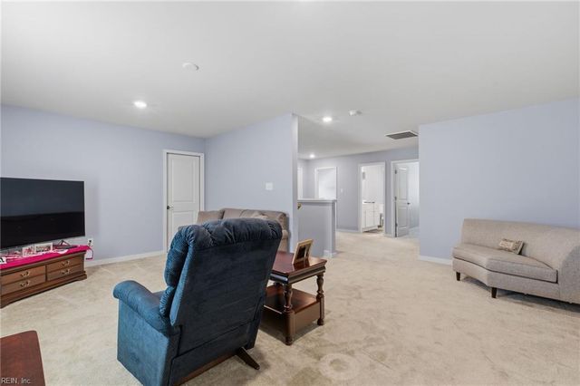 8625 Terroir LN, New Kent, VA 23124