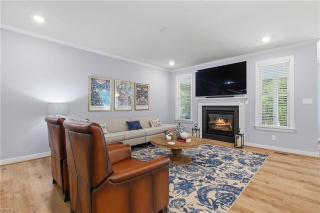 8625 Terroir LN, New Kent, VA 23124