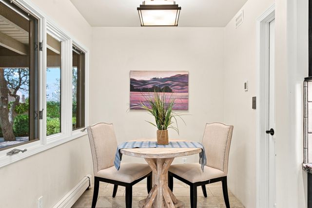 1859 Forest Circle, Santa Fe, NM 87505
