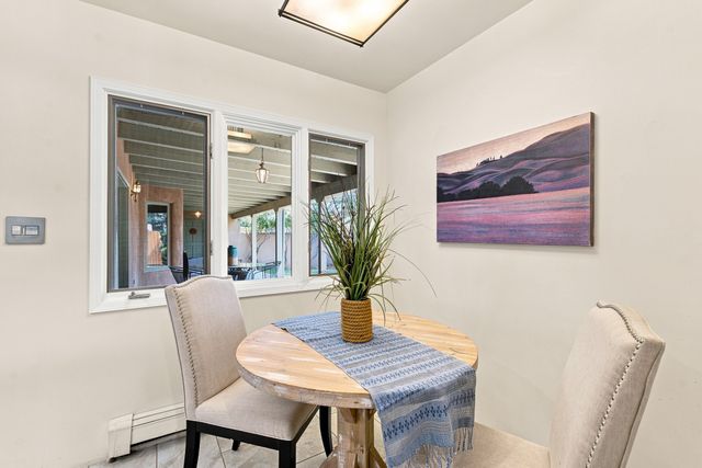1859 Forest Circle, Santa Fe, NM 87505