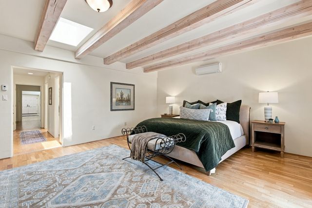 1859 Forest Circle, Santa Fe, NM 87505