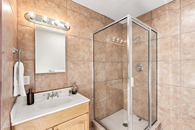 1859 Forest Circle, Santa Fe, NM 87505