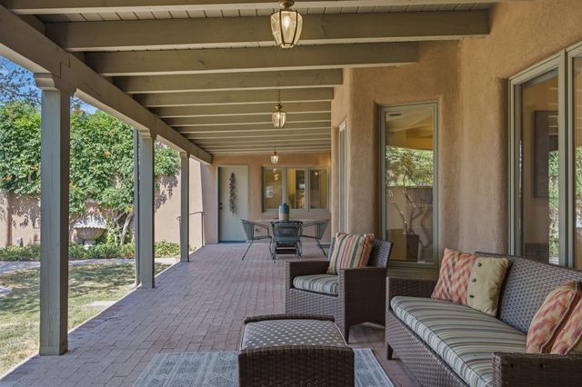 1859 Forest Circle, Santa Fe, NM 87505