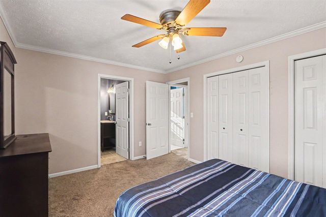 1073 Barnwood Drive, Wayland, MI 49348