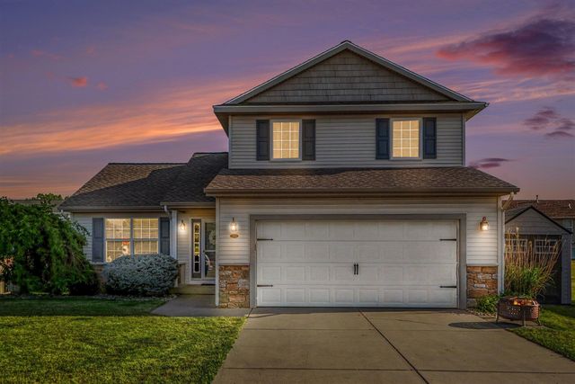1073 Barnwood Drive, Wayland, MI 49348