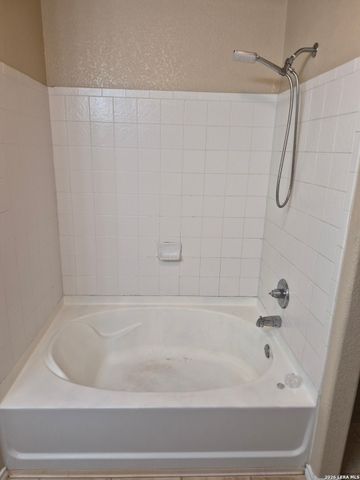 3954 Key West Way, Converse, TX 78109