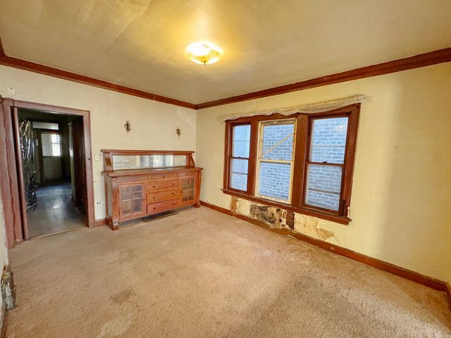 6753 S Laflin Street, Chicago, IL 60636